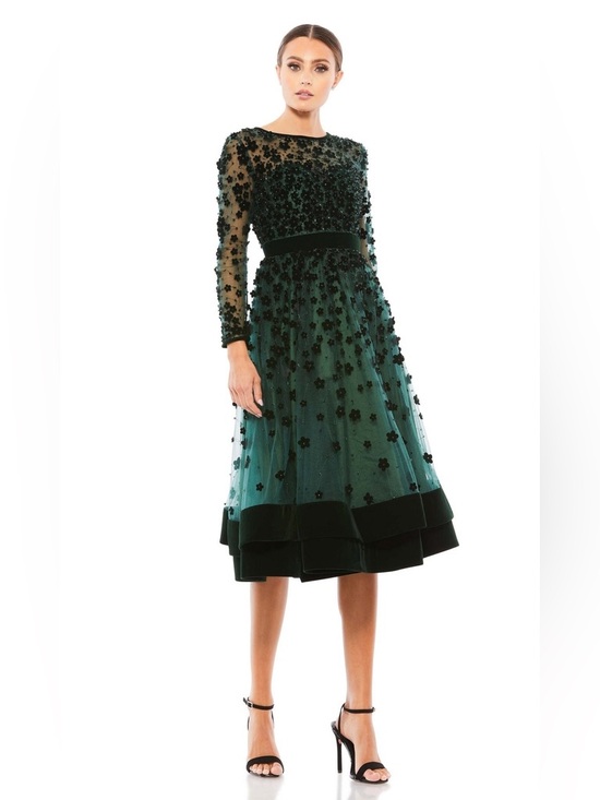 Mac Duggal Dresses & Skirts - Mac Duggal Green Midi Long Sleeve Dress 67007 Size 2 NWT